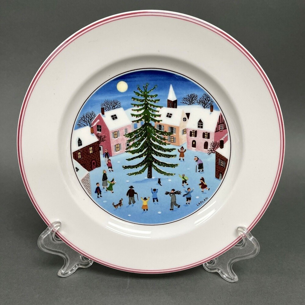 Villeroy & Boch Luxembourg Naif Christmas Round Salad Plate 8 1/4"